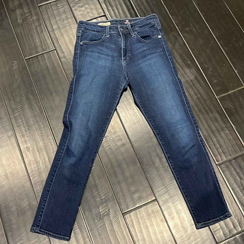 AG The Farrah skinny crop